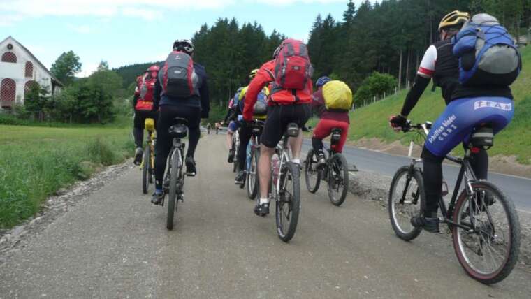 Bike Ride in Sri Lanka and raising funds for a Charity